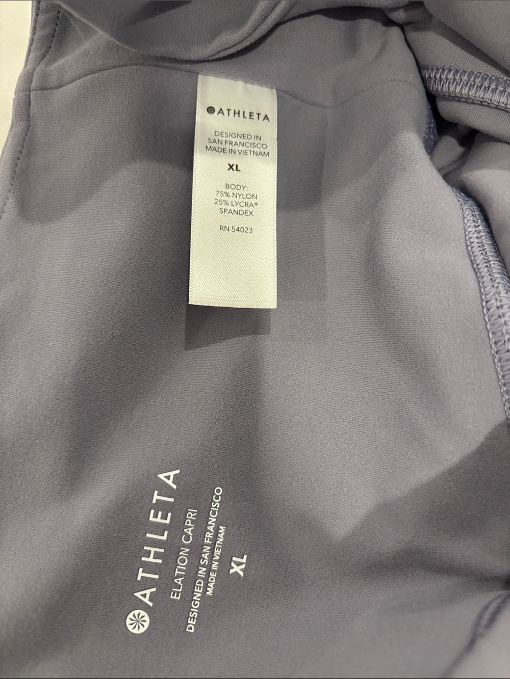Athleta Lavender Gray Elation Capri Leggings - Picture 4 of 4